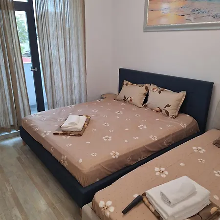 Apartamente Navodari